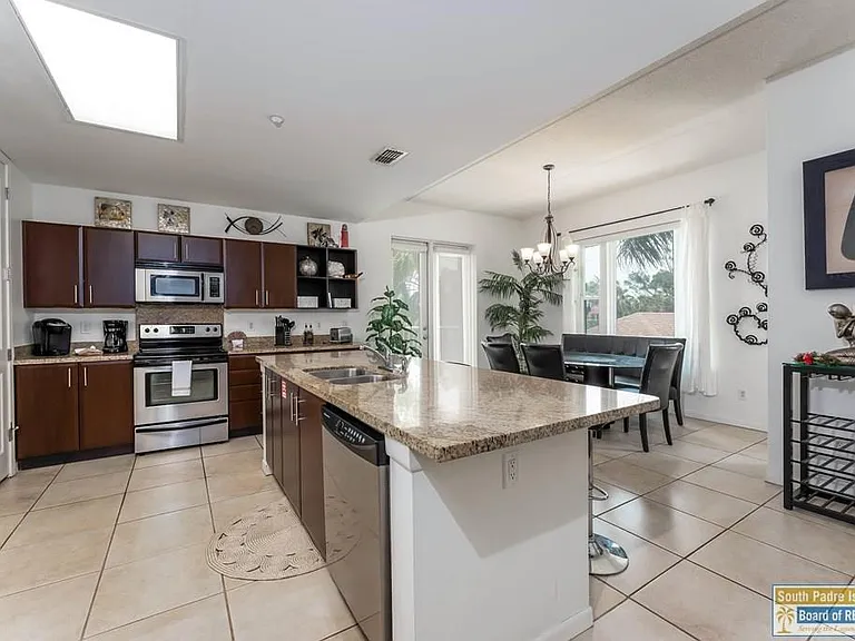 5909 Padre Blvd #201 — Photo 4