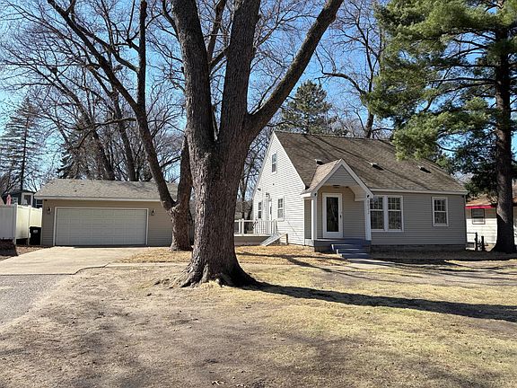 2nd image of 8032 Sunnyside Rd