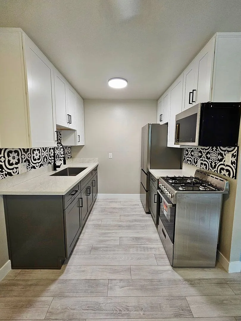 The ELLE Apartment Homes — Photo 4