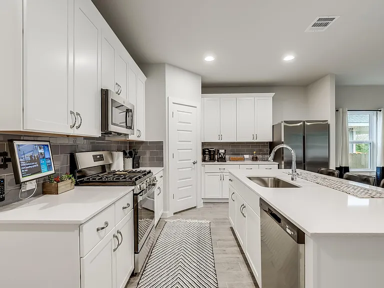 11429 Comano Dr — Photo 15
