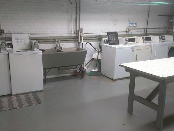 BUILDING LAUNDRY