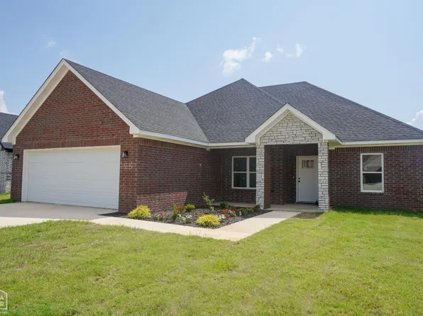 110 Clearwater Dr, Brookland, AR 72417