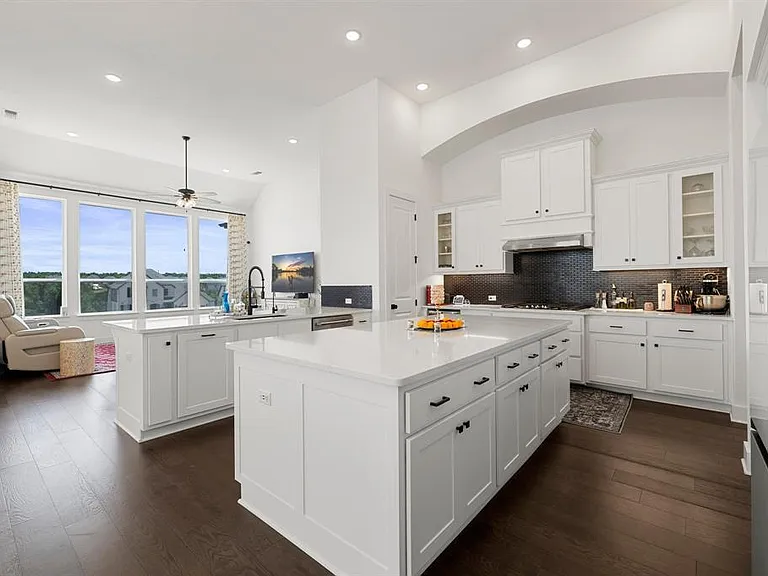 1220 Calendula Trl — Photo 12