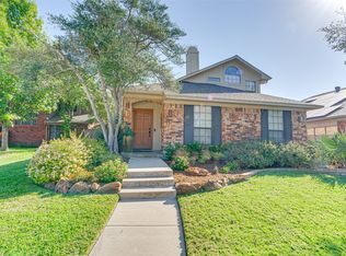 2906 Golden Gate Ct, Carrollton, TX 75007