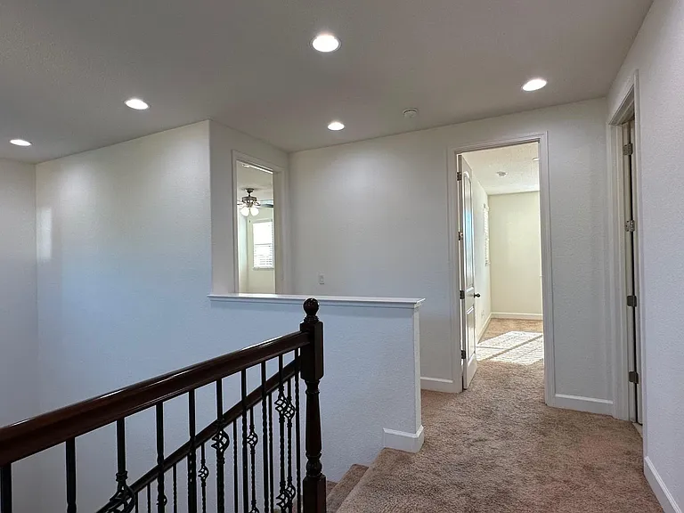 1407 Skibbereen Way — Photo 21