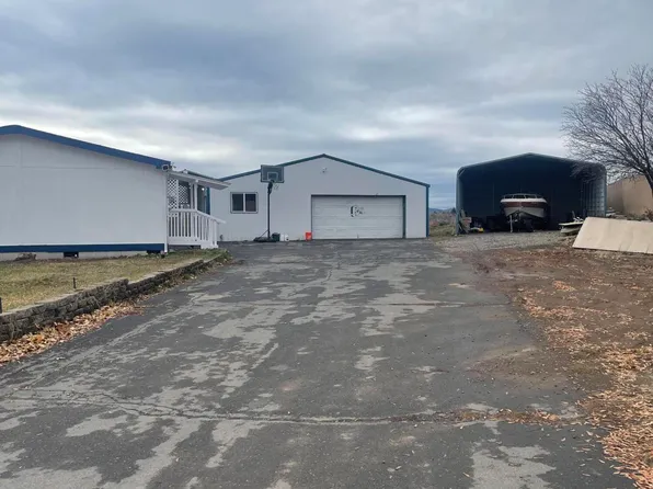 2840 Jensen Ln, Klamath Falls, OR 97603