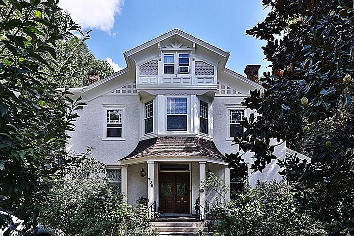1st image of 138 W Walnut Ln #1