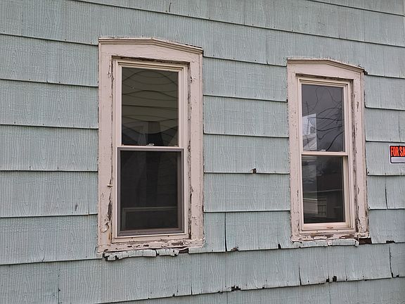 2nd image of 46 State St