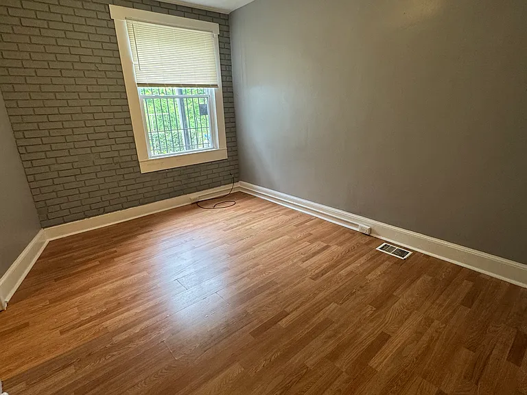 3125 Cliftmont Ave — Photo 16