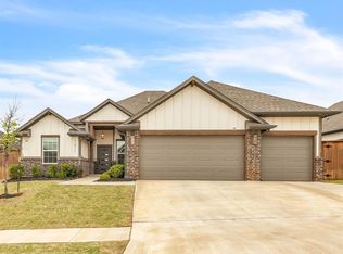 7417 NW 159th Ter, Edmond, OK 73013