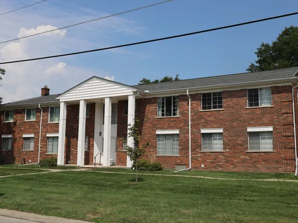 22564 Masonic Blvd, Saint Clair Shores, MI 48082