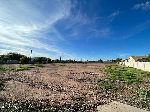 3rd image of 12621 W PARADISE Lane #0