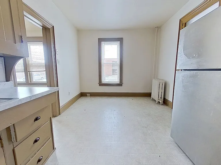 17 Park Ave — Photo 7