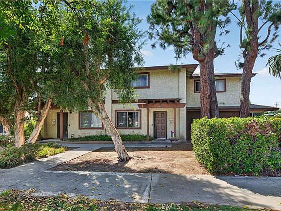 4th image of 2465 D St