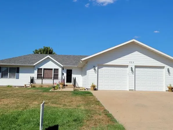 503 Novak St, Ellsworth, KS 67439