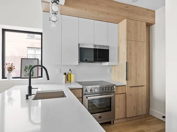 1226 Decatur St #4R, Brooklyn, NY 11207