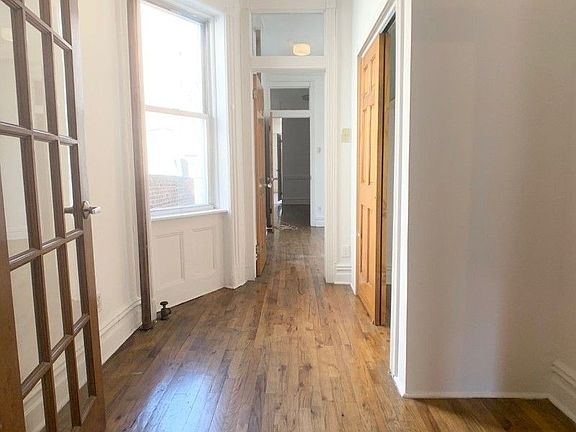 4th image of 205 W 20th St #4W