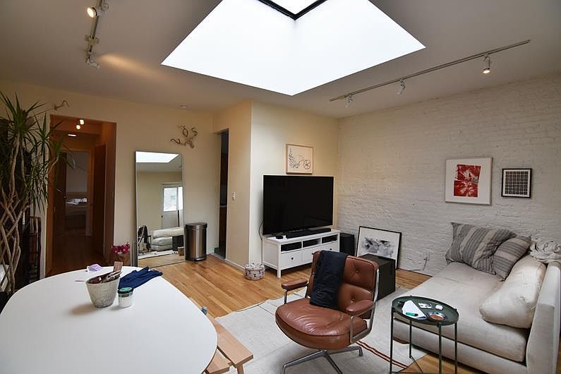 1st image of 214 E 11th St APT 6A