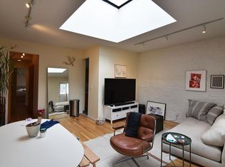 214 E 11th St APT 6A, New York, NY 10003