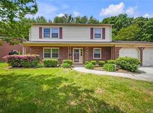 108 Garrett Dr, Hampton, VA 23669