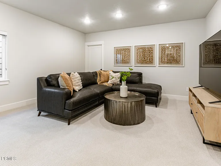 6518 Purple Poppy Ln — Photo 23