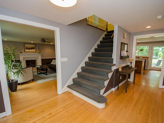 5th image of 1811 Aberdeen Dr
