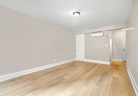 4th image of 225 W 23rd St APT 2A