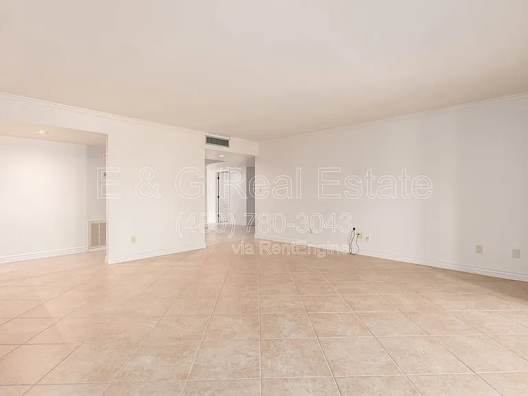 6282 E Pinchot Ave — Photo 6