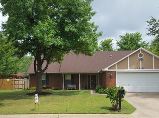 3901 W Easy St, Rogers, AR 72756