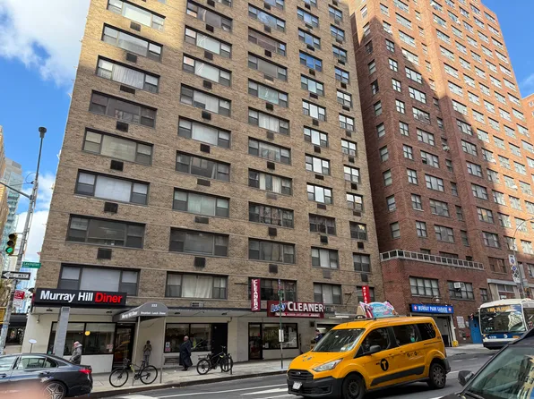 139 East 33rd Street image 15 of 16