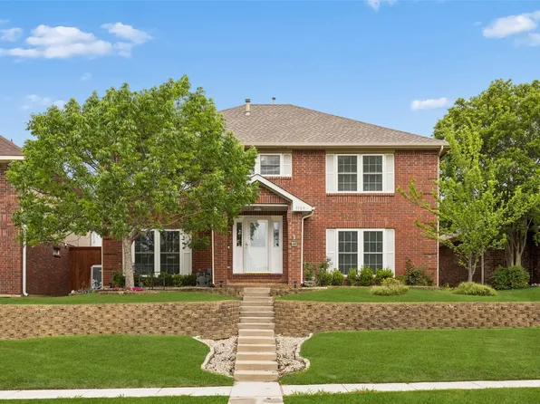 1109 Holly Dr, Carrollton, TX 75010