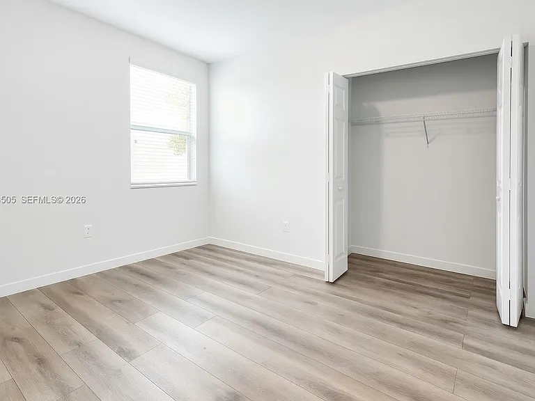 432 21st St #432 — Photo 11