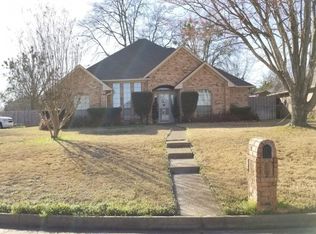 19164 Greenleaf Dr, Flint, TX 75762