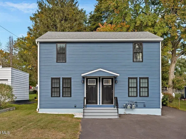 5 Leach Avenue, Colonie, NY 12205