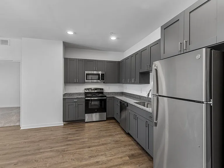 Huron Vista — Photo 25