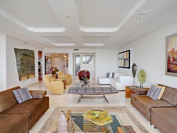 5th image of 3201 NE 183rd St APT 3106