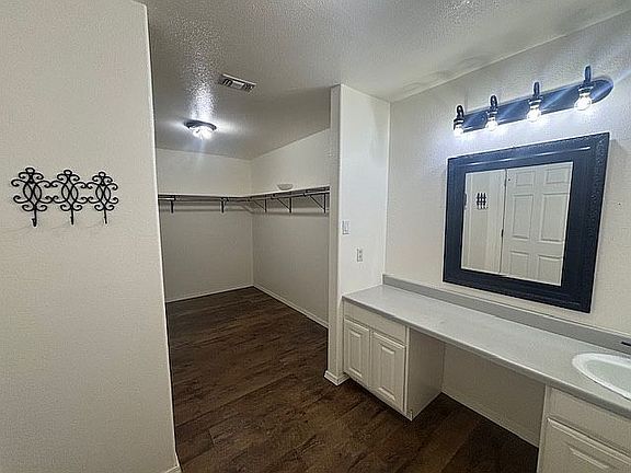 Master Bedroom Closet