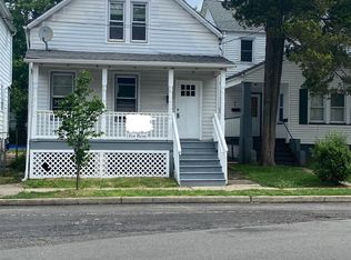 3 Delafield St, New Brunswick, NJ 08901