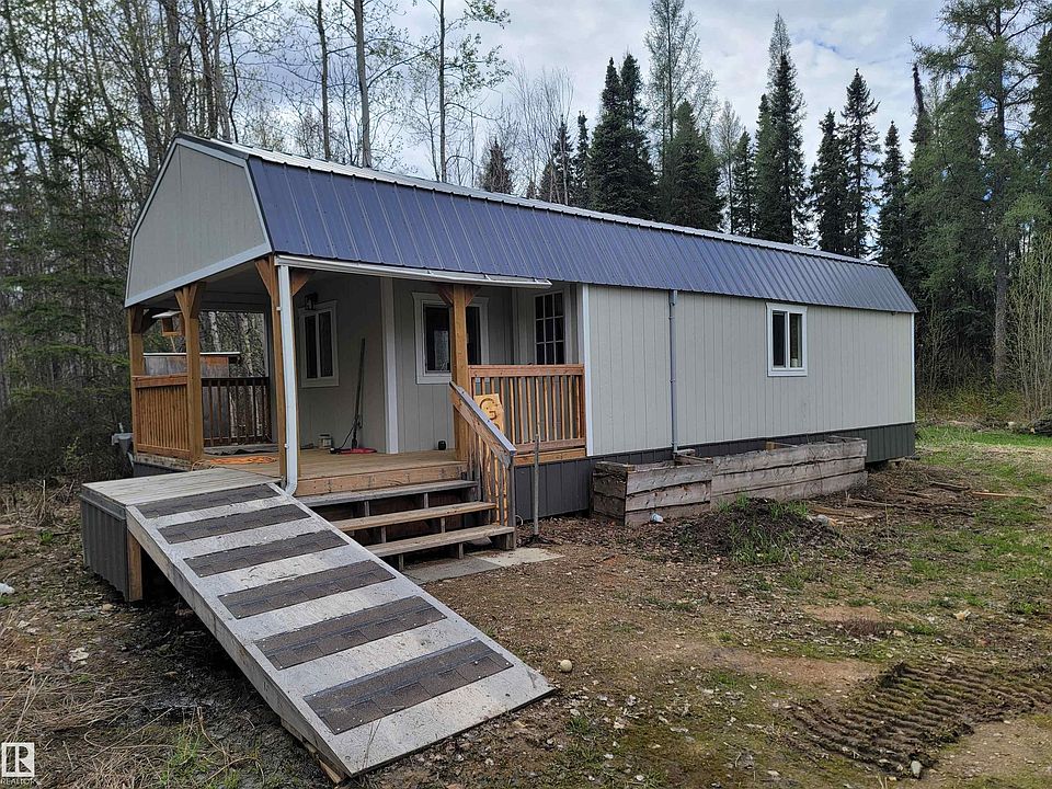 1st image of 624072 Range Rd #241