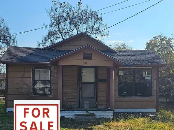 1324 S 8th St, Blytheville, AR 72315