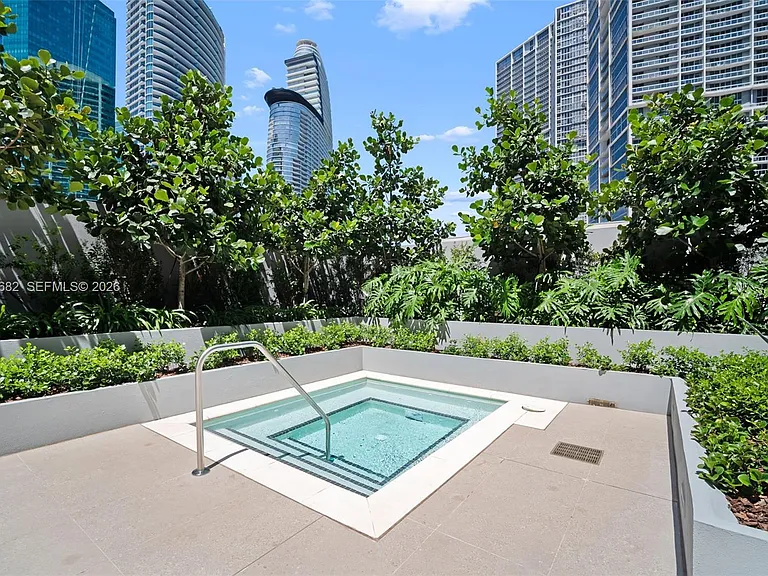 77 SE 5th St #2313 — Photo 32