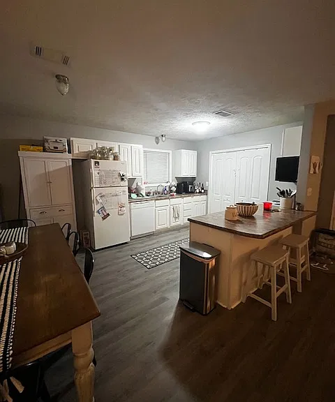 229 Graduate Hill Dr — Photo 4