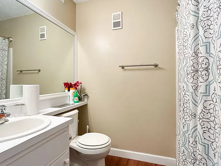 3921 SW 34th St #105 — Photo 24