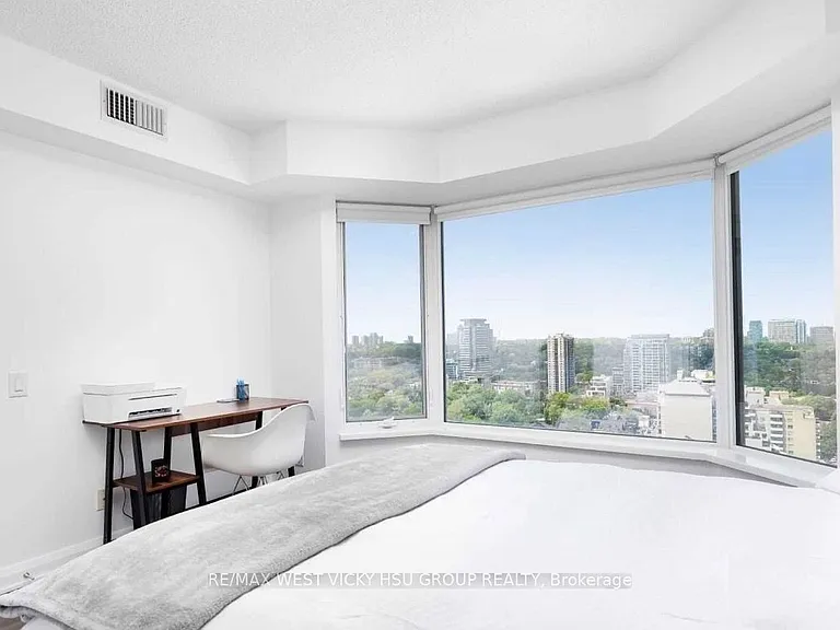 155 Yorkville Ave #2403 — Photo 12