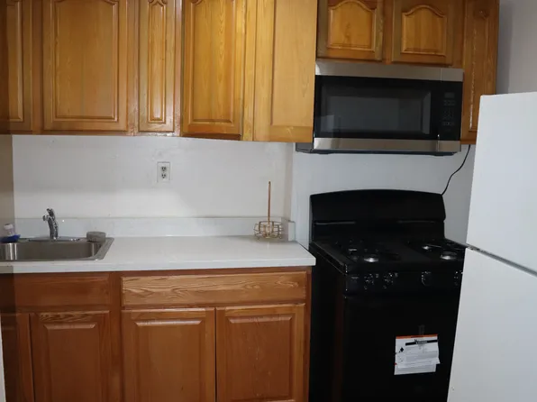 641 18th St, Oakland, CA 94612