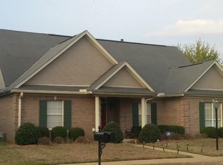 8555 Hampshire Dr, Montgomery, AL 36117