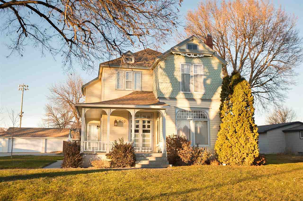 502 Walnut St Arapahoe Ne 68922 Zillow