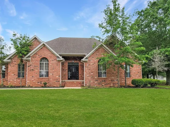 2110 Duane Dr, Beebe, AR 72012