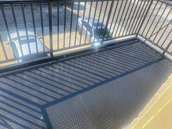 C9D036DF-247B-4ACD-9CF3-5FCAF0E93C19_09102021