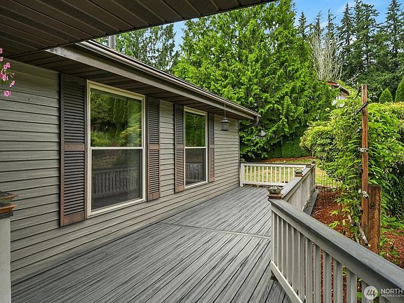 2nd image of 24520 SE 24th Street